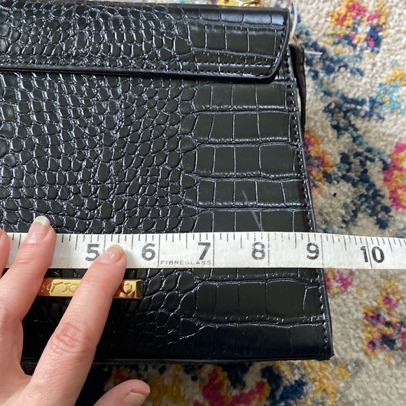 Betsey Johnson Double Bow Top Handle Crossbody + Satchel, Black & Gold - Picture 7 of 13